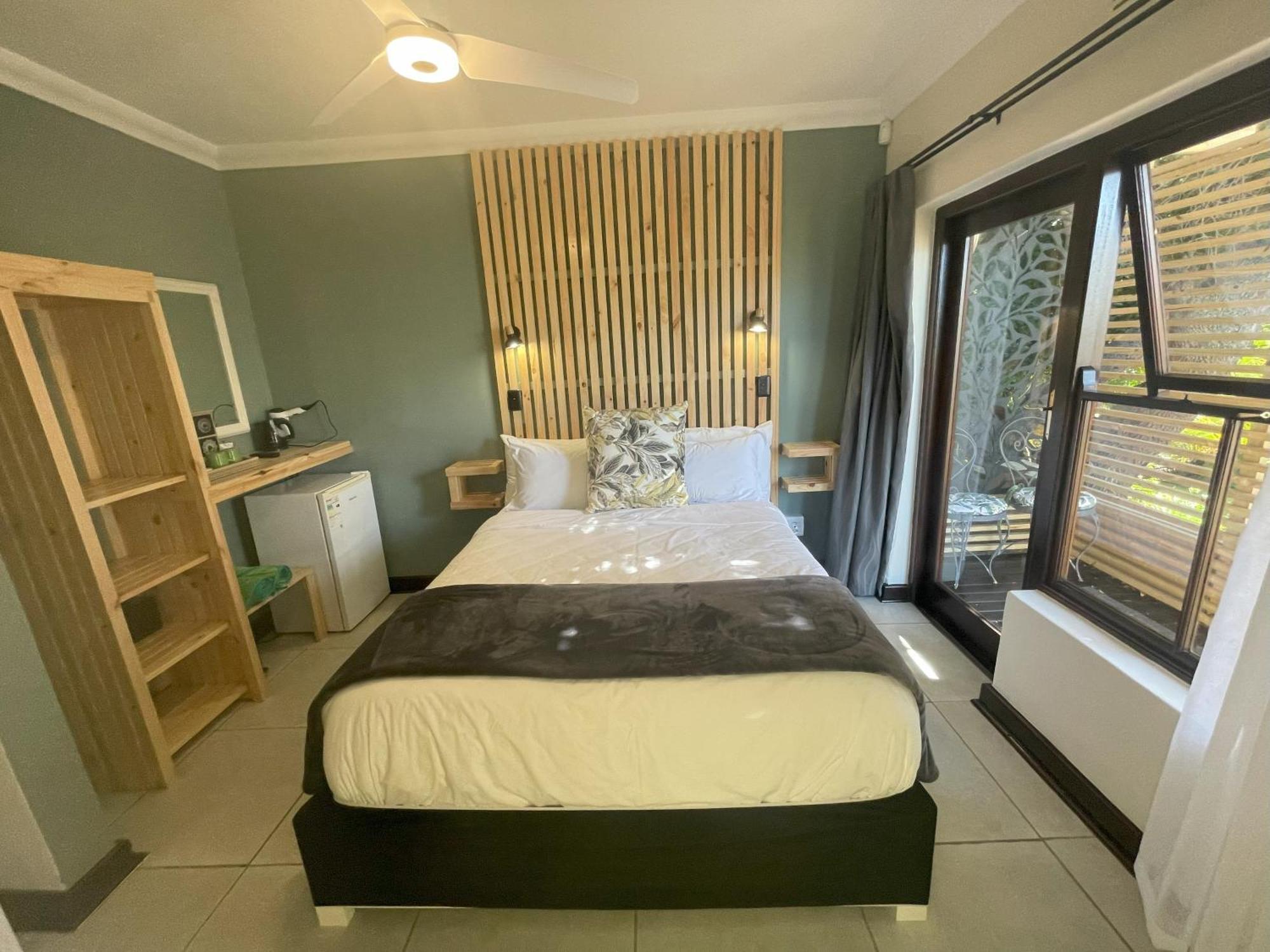 Bed and Breakfast Wilderness On Sea Екстер'єр фото