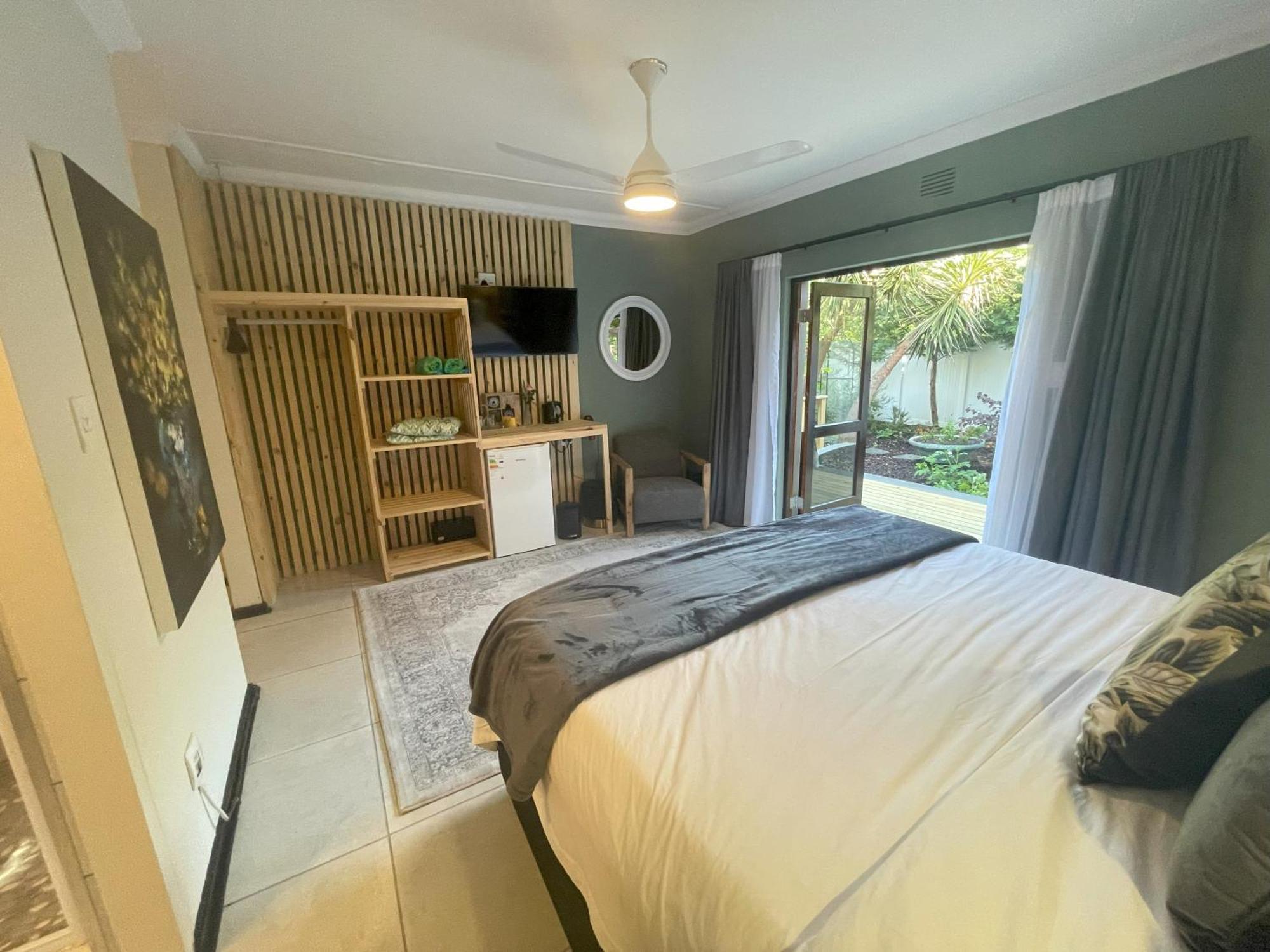Bed and Breakfast Wilderness On Sea Екстер'єр фото